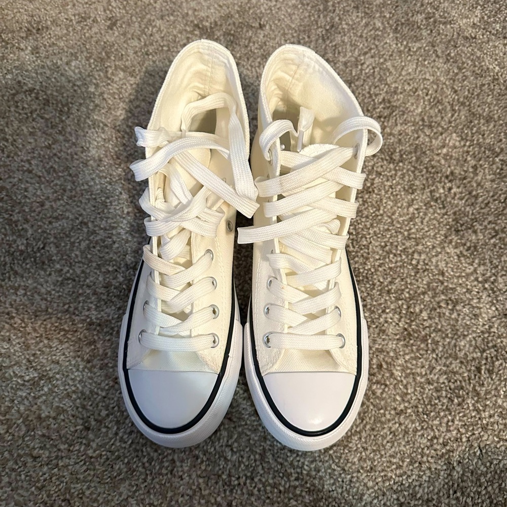 White high top canvas sneaker